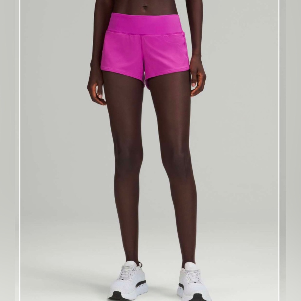 Lululemon Size 0 Speed Up Low-Rise Lined Short 2.5" Vivid Plum